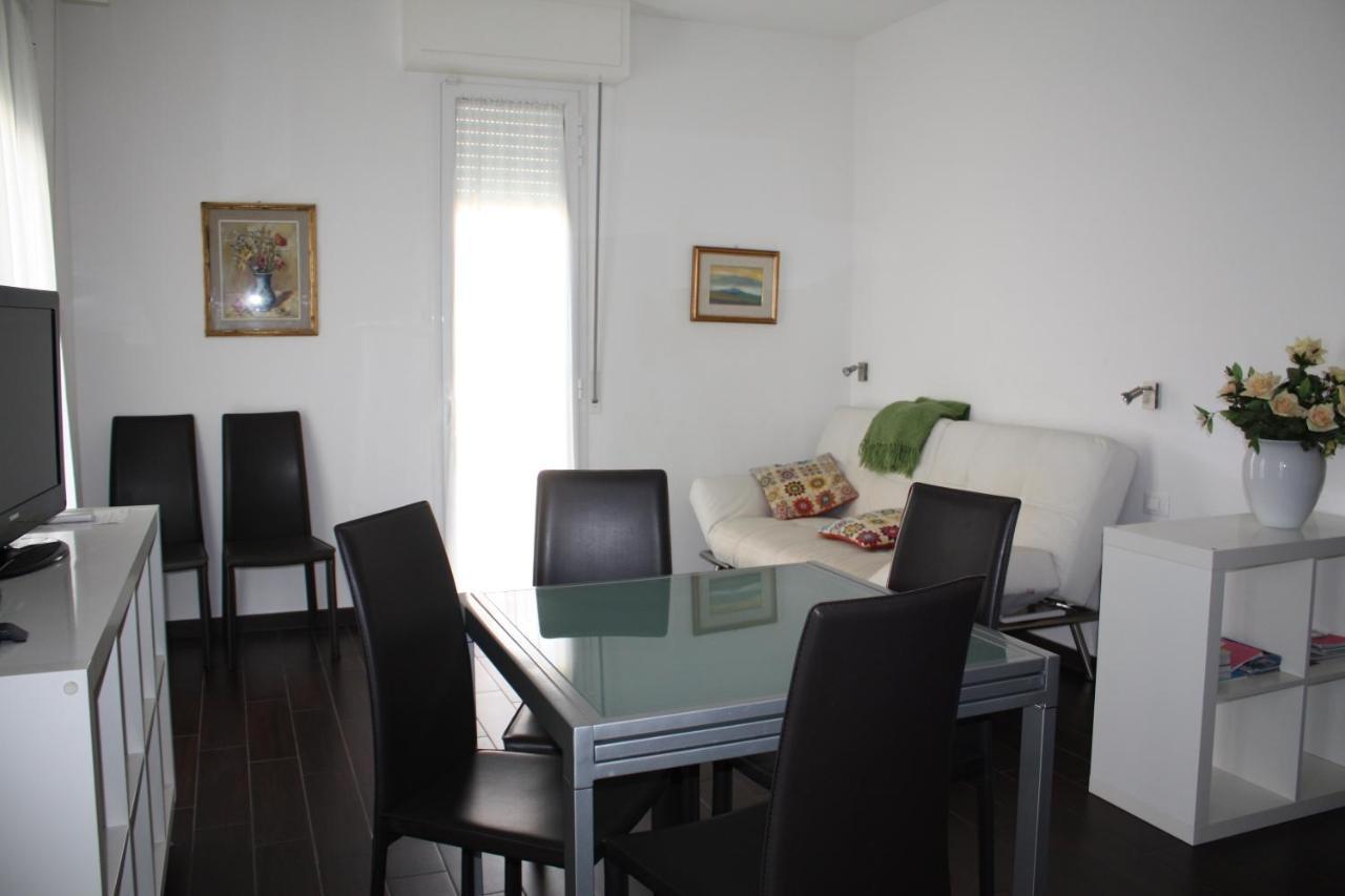 Casa Vacanze Aurora Centro Rimini Eksteriør bilde
