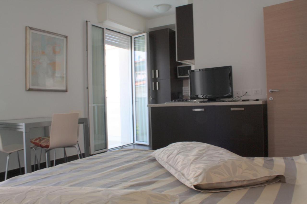 Casa Vacanze Aurora Centro Rimini Eksteriør bilde