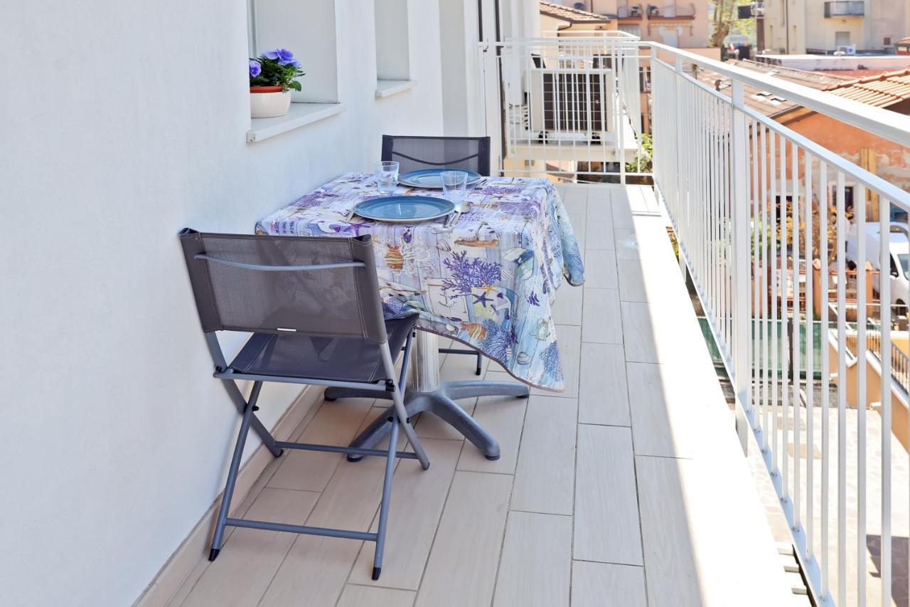 Casa Vacanze Aurora Centro Rimini Eksteriør bilde